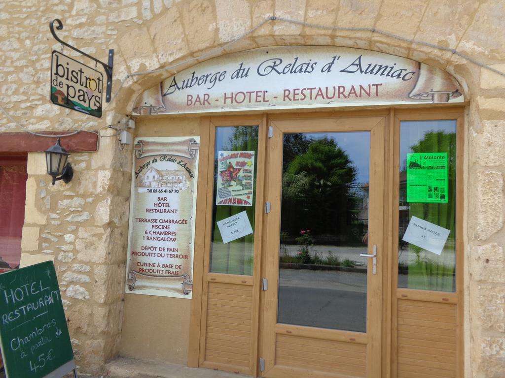 Auberge du Relais d'Auniac Gourdon-en-quercy Exterior foto